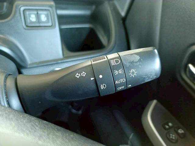 ソリオバンディット ハイブリッドMV 衝突軽減ブレーキ 両側電動スライドドア SDナビ クルーズコントロール 全周囲カメラ シートヒーター フルセグTV 音楽録音 ウォークスルー Bluetoothオーディオ 車線逸脱警報装置(30枚目)