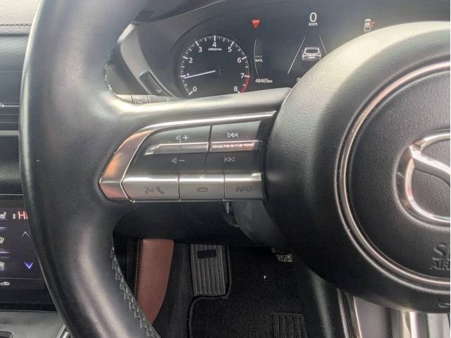 MX-30 ベースグレード 衝突軽減ブレーキ SDナビ 追従クルコン 障害物センサー 全周囲カメラ シートヒーター オートハイビーム ETC パワーシート Bluetoothオーディオ フルセグTV アダプティブヘッドライト(13枚目)