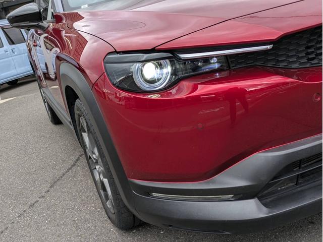 MX-30 ベースグレード 衝突軽減ブレーキ SDナビ 追従クルコン 障害物センサー 全周囲カメラ シートヒーター オートハイビーム ETC パワーシート Bluetoothオーディオ フルセグTV アダプティブヘッドライト(24枚目)