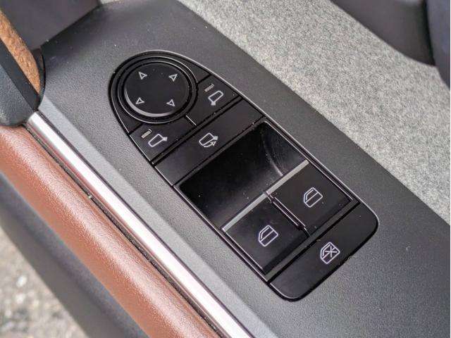 MX-30 ベースグレード 衝突軽減ブレーキ SDナビ 追従クルコン 障害物センサー 全周囲カメラ シートヒーター オートハイビーム ETC パワーシート Bluetoothオーディオ フルセグTV アダプティブヘッドライト(34枚目)