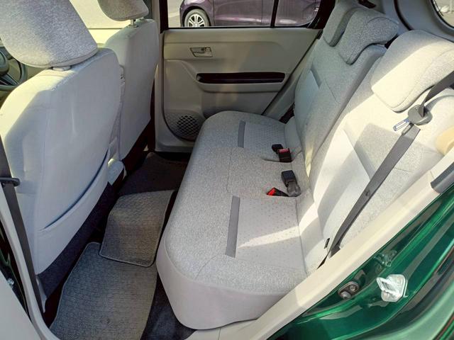 パッソ Ｘ　ＬパッケージＳ　衝突軽減ブレーキ　Ｂｌｕｅｔｏｏｔｈオーディオ　バックカメラ　フルセグＴＶ　ＳＤナビ　音楽録音　ＣＤ／ＤＶＤ再生　社外アルミ１４インチ　ステアリングリモコン　車線逸脱警報装置　プッシュスタート（10枚目）