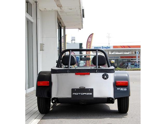 ケータハムその他 セブン１７０Ｓ　オープンカー　ＭＴ　アルミホイール　バッテリーカットオフスイッチ　トノカバー　４点式ハーネス（8枚目）