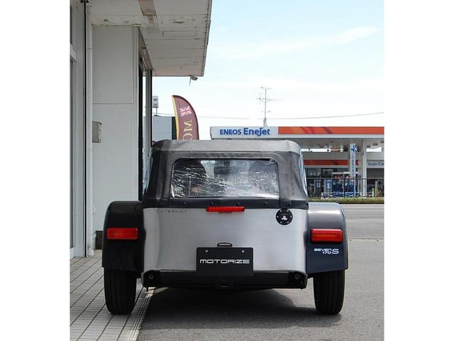 ケータハムその他 セブン１７０Ｓ　オープンカー　ＭＴ　アルミホイール　バッテリーカットオフスイッチ　トノカバー　４点式ハーネス（22枚目）