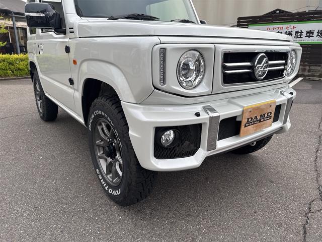ジムニー ＸＣ　禁煙車　ワンオーナー　ＤＡＭＤ　リトルＧ　ディスプレイオーディオ　Ｂｌｕｅｔｏｏｔｈ　３６０度ドラレコ　ＥＴＣ　１６インチアルミ　ホワイトレター　クリアランスソナー　ＬＥＤヘッドライト　オートライト（5枚目）