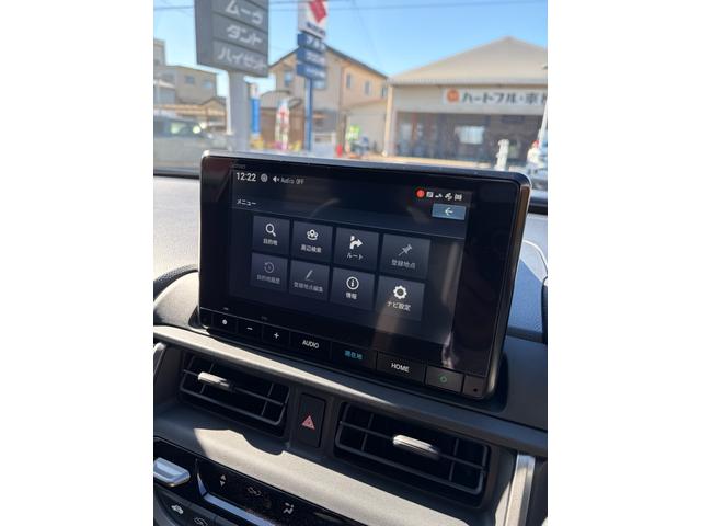 ＷＲ－Ｖ Ｚ＋　ＤＡＭＤ　ＲＥＶＥＲＢ　ＤＡＭＤ　ＲＥＶＥＲＢ　禁煙車　前後＋室内３カメラドラレコ　フルセグナビ　Ｂｌｕｅｔｏｏｔｈ　ルーフレール　革巻きハンドル　バックカメラ　ＥＴＣ　オートライト　　クルーズコントロール　衝突軽減ブレーキ（9枚目）