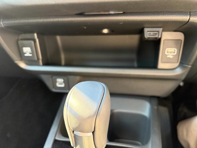 ＷＲ－Ｖ Ｚ＋　ＤＡＭＤ　ＲＥＶＥＲＢ　ＤＡＭＤ　ＲＥＶＥＲＢ　禁煙車　前後＋室内３カメラドラレコ　フルセグナビ　Ｂｌｕｅｔｏｏｔｈ　ルーフレール　革巻きハンドル　バックカメラ　ＥＴＣ　オートライト　　クルーズコントロール　衝突軽減ブレーキ（54枚目）