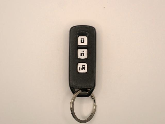 N-BOX G・Lパッケージ アイドリングストップシステム 社外SDナビ フルセグTV DVD USB Bカメラ ETC インテリキー オートA/C Lパワスラ ヒルスタートA ECONモード WSRSエアバック EBD付ABS VSA リアアームレスト 禁煙(7枚目)