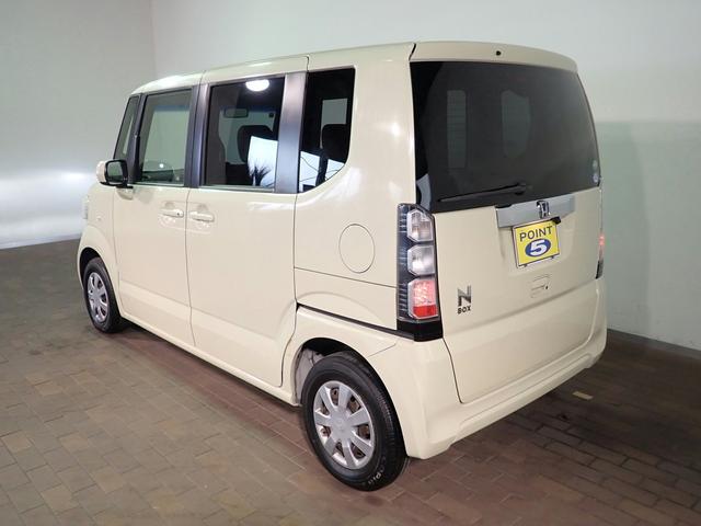 N-BOX G・Lパッケージ アイドリングストップシステム 社外SDナビ フルセグTV DVD USB Bカメラ ETC インテリキー オートA/C Lパワスラ ヒルスタートA ECONモード WSRSエアバック EBD付ABS VSA リアアームレスト 禁煙(29枚目)