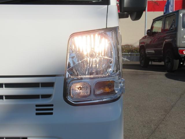 エブリイ ＰＡリミテッド　ワンオーナー　メーカー保証　展示車　試乗車　キーレスエントリーキースズキセーフティサポート　衝突被害軽減ブレーキ　衝突安全ボディ　両側スライドドア　オートライト　クリアランスソナー　フルフラット（11枚目）