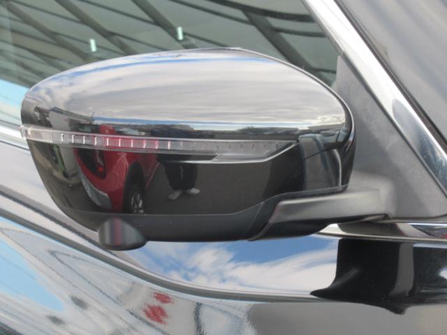 エクストレイル ２０Ｘ　当社保証有り　ナビ　アラウンドビューモニター　ＴＶ　ＣＤ　ＥＴＣ　バックカメラ　フルフラットシート　オートライト　クリアランスソナー　電動リアゲート　スマートキー　プッシュスタート　禁煙車（13枚目）