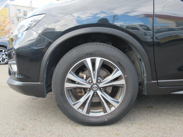 エクストレイル ２０Ｘ　当社保証有り　ナビ　アラウンドビューモニター　ＴＶ　ＣＤ　ＥＴＣ　バックカメラ　フルフラットシート　オートライト　クリアランスソナー　電動リアゲート　スマートキー　プッシュスタート　禁煙車（14枚目）