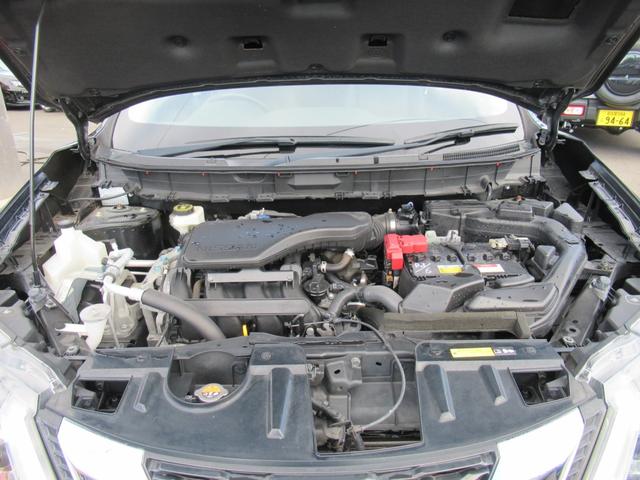 エクストレイル ２０Ｘ　当社保証有り　ナビ　アラウンドビューモニター　ＴＶ　ＣＤ　ＥＴＣ　バックカメラ　フルフラットシート　オートライト　クリアランスソナー　電動リアゲート　スマートキー　プッシュスタート　禁煙車（16枚目）