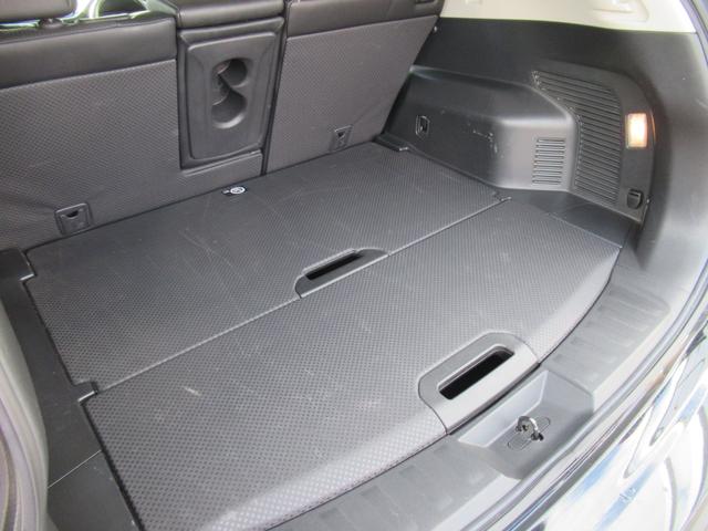 エクストレイル ２０Ｘ　当社保証有り　ナビ　アラウンドビューモニター　ＴＶ　ＣＤ　ＥＴＣ　バックカメラ　フルフラットシート　オートライト　クリアランスソナー　電動リアゲート　スマートキー　プッシュスタート　禁煙車（48枚目）