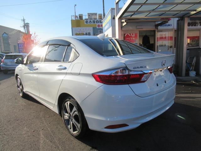 グレイス ハイブリッドＥＸ　当社保証有り　修復歴無　純正ナビ　バックカメラ　ＥＴＣ　ＴＶ　フルフラットシート　ＬＥＤヘッドランプ　安心パッケージ　シートヒーター　１６インチアルミホイール　スマートキー　プッシュスタート（9枚目）