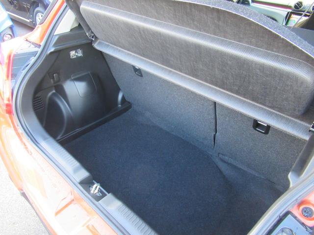 スイフトスポーツ ベースグレード 修復歴無 スズキセーフティサポート 全周囲カメラ ナビ Bluetooth TV スマートキー スペアキー有り ETC バックカメラ シートヒーター オートライト オートマチックハイビーム 禁煙車(56枚目)