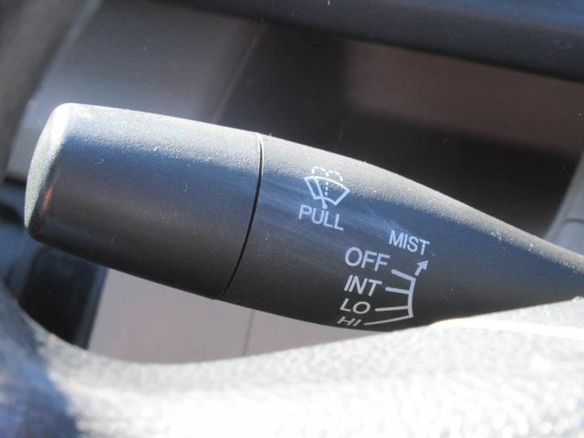 ライフ Ｇ　修復歴無　禁煙車　オーディオ　ＣＤ　バックカメラ　ベンチシート　衝突安全ボディ　キーレスエントリー　パワーステアリング　エアコン　ＡＢＳ　運転席エアバッグ　助手席エアバッグ　パワーウィンドウ（22枚目）