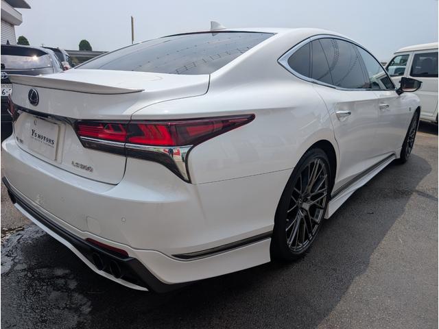 ＬＳ ＬＳ５００　Ｆスポーツ　ＴＲＤエアロ／ＴＲＤ４本出しマフラー／ＴＲＤオプション２１インチＡＷ／サンルーフ／デジタルミラー／パノラミックビューモニター／電動ドランク／白革シート／Ｐシートヒータ＆クーラー／ＥＴＣ／ドラレコ（15枚目）