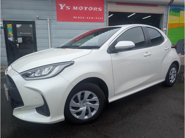 ヤリス Ｇ　ＴＳＳ／純正８型ディスプレイ／フルセグＴＶ／ＴＶキット／バックカメラ／ＥＴＣ／前後ドラレコ／オートハイビーム／ＵＳＢ入力／オートエアコン／ＬＥＤヘッドライト／スマートキー／プッシュスタート（2枚目）