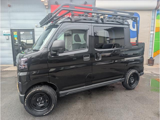 アトレー アトレーデッキバン　アトレーデッキバン（４名）／リフトアップ／１５インチＡＷ／９インチディスプレイ／ＴＶ・Ｂカメラ／デジタルインナーミラー／ハードカーゴ用キャリア／荷代ラプター塗装／ライトスモーク塗装／左右ＰＷスライド（6枚目）