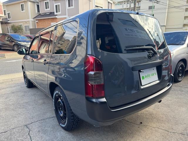 プロボックス ハイブリッドＦ　トヨタセーフティーセンス　全席パワーウィンドウ　新品タイヤオープンカントリーＲＴ　スモークテール　スモークサイドマーカー　マットブラックエンブレム　フルセグナビＴＶ　バックカメラ　ＥＴＣ　１年保証付き（7枚目）