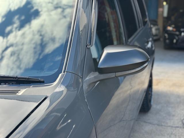 プロボックス ハイブリッドＦ　トヨタセーフティーセンス　全席パワーウィンドウ　新品タイヤオープンカントリーＲＴ　スモークテール　スモークサイドマーカー　マットブラックエンブレム　フルセグナビＴＶ　バックカメラ　ＥＴＣ　１年保証付き（10枚目）