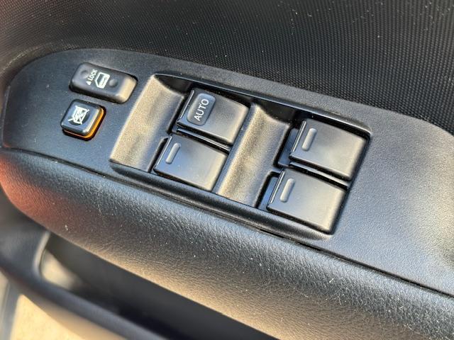 プロボックス ハイブリッドＦ　トヨタセーフティーセンス　全席パワーウィンドウ　新品タイヤオープンカントリーＲＴ　スモークテール　スモークサイドマーカー　マットブラックエンブレム　フルセグナビＴＶ　バックカメラ　ＥＴＣ　１年保証付き（29枚目）