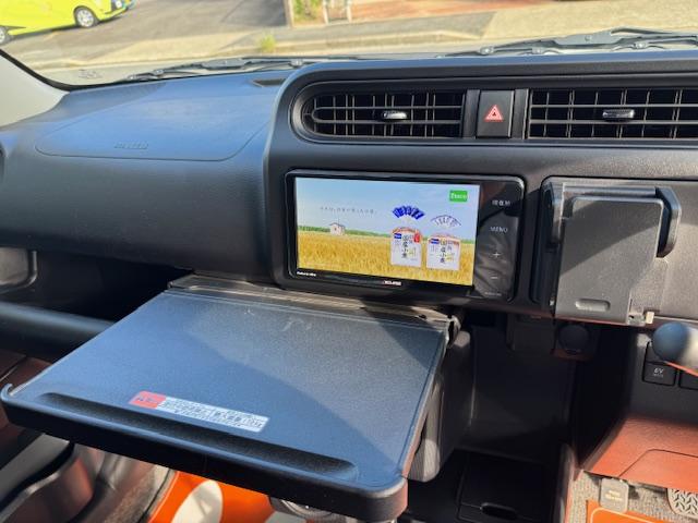 プロボックス ハイブリッドＦ　トヨタセーフティーセンス　全席パワーウィンドウ　新品タイヤオープンカントリーＲＴ　スモークテール　スモークサイドマーカー　マットブラックエンブレム　フルセグナビＴＶ　バックカメラ　ＥＴＣ　１年保証付き（31枚目）