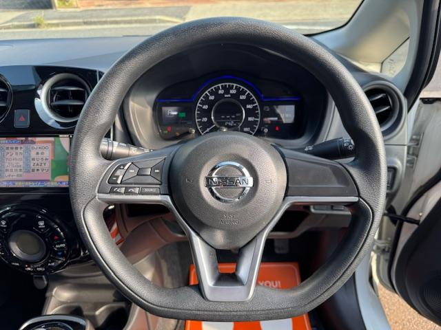 ノート e-パワー X ワンオーナー車 全周囲カメラ 純正SDナビ 衝突軽減ブレーキ バックカメラ ETC インテリジェントキー 車線逸脱警報 コーナーセンサー ドライブレコーダー LEDヘッドライト Bluetooth(28枚目)
