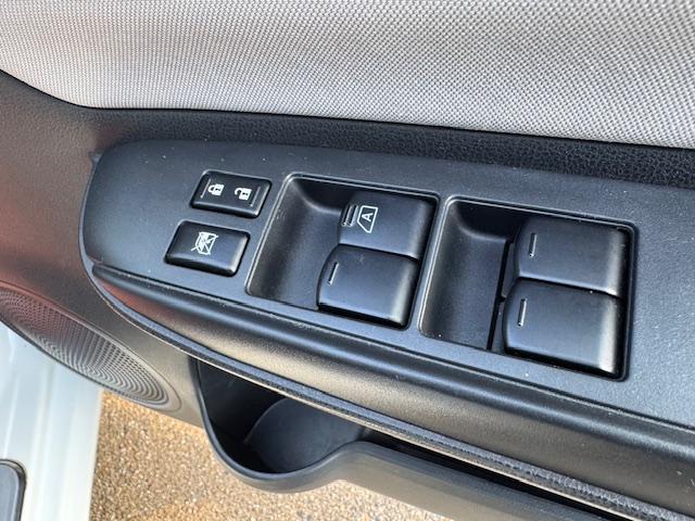 ノート e-パワー X ワンオーナー車 全周囲カメラ 純正SDナビ 衝突軽減ブレーキ バックカメラ ETC インテリジェントキー 車線逸脱警報 コーナーセンサー ドライブレコーダー LEDヘッドライト Bluetooth(30枚目)