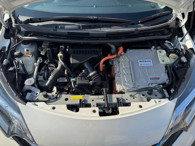 ノート e-パワー X ワンオーナー車 全周囲カメラ 純正SDナビ 衝突軽減ブレーキ バックカメラ ETC インテリジェントキー 車線逸脱警報 コーナーセンサー ドライブレコーダー LEDヘッドライト Bluetooth(54枚目)