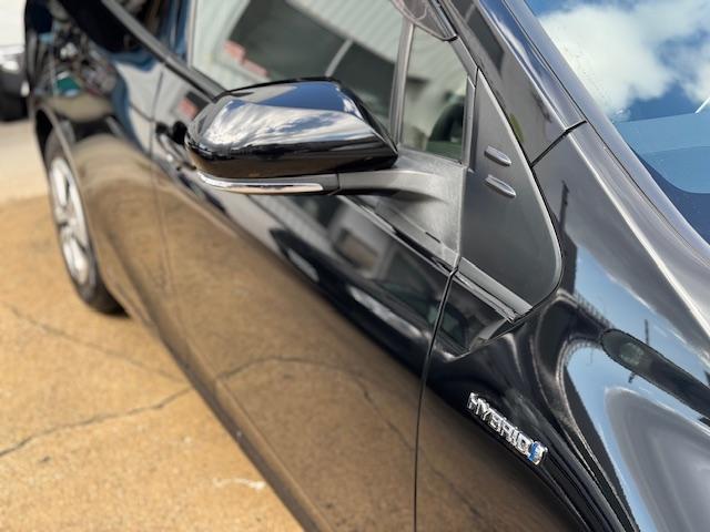 プリウス A トヨタセーフティーセンス 純正SDナビ9インチフルセグTV バックカメラ ETC ドライブレコーダー BSM クルーズコントロール Bluetooth スマートキー 1年保証付き(10枚目)