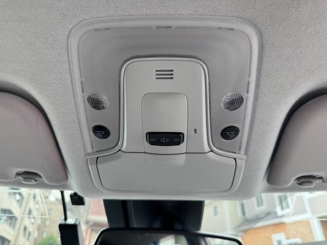 プリウス A トヨタセーフティーセンス 純正SDナビ9インチフルセグTV バックカメラ ETC ドライブレコーダー BSM クルーズコントロール Bluetooth スマートキー 1年保証付き(34枚目)