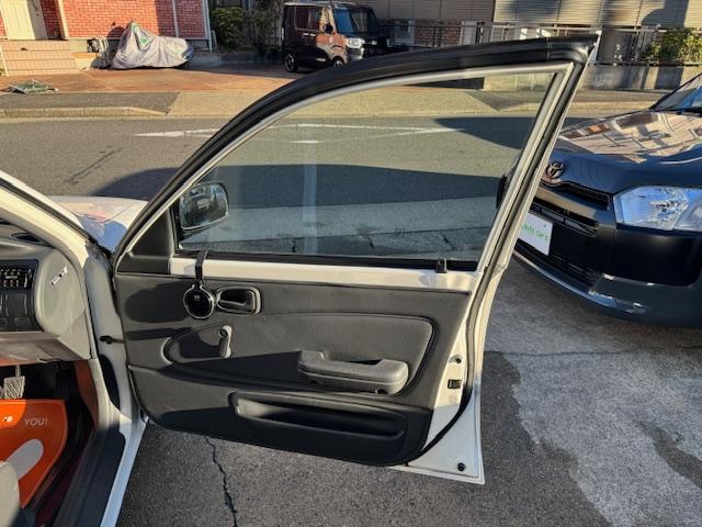 カローラバン DX DX マニュアル ウッドハンドル 社外シフトノブ ローダウン 各ノーマルパーツ有り 記録簿(18枚目)