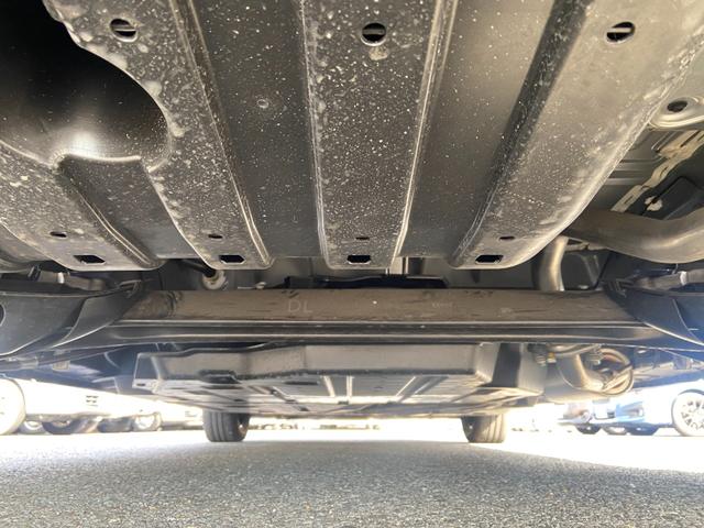 フリードハイブリッド ハイブリッド・Ｇ　サイドリフトアップシート車　社外ナビ　フルセグＴＶ　バックカメラ　ＥＴＣ　スマートキー　プッシュスタート　禁煙　ワンオーナー（18枚目）