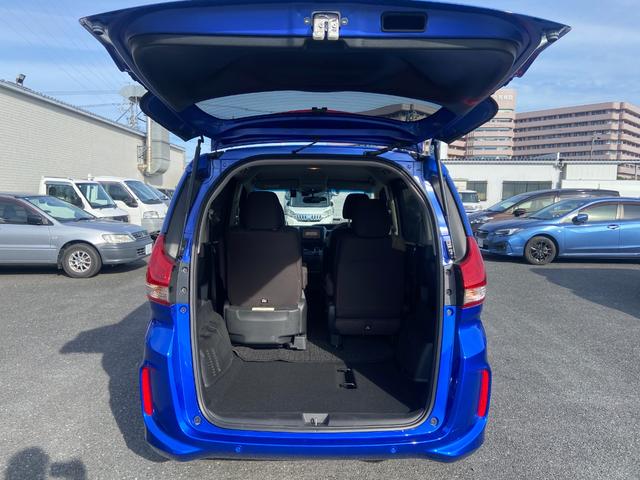 フリードハイブリッド ハイブリッド・Ｇ　サイドリフトアップシート車　社外ナビ　フルセグＴＶ　バックカメラ　ＥＴＣ　スマートキー　プッシュスタート　禁煙　ワンオーナー（27枚目）