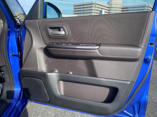 フリードハイブリッド ハイブリッド・Ｇ　サイドリフトアップシート車　社外ナビ　フルセグＴＶ　バックカメラ　ＥＴＣ　スマートキー　プッシュスタート　禁煙　ワンオーナー（42枚目）