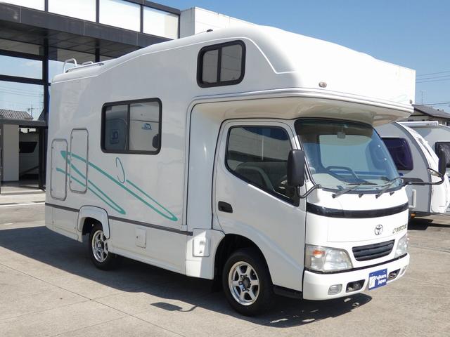 ナッツRV ネオクレソン 8ナンバーキャンピングカー ツインサブバッテリー インバーター 走行充電 外部充電 燃料式FFヒーター 冷蔵庫 バンクベッド 2段ベッド 8名乗車6名就寝(31枚目)