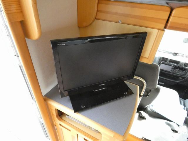 AtoZ アミティ 8ナンバーキャンピングカー リアWタイヤ ツインサブバッテリー 走行充電 外部充電 シンク 2段ベッド バンクベッド ナビ バックカメラ ETC(9枚目)