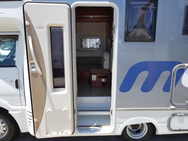 バネットトラック 　ナッツＲＶ　マッシュ　タイプＸ　８ナンバーキャンピング　５名乗車　ツインサブバッテリー　冷蔵庫　シンク　給排水ポリタンク　燃料式ＦＦヒーター　ナビ　バックカメラ　ＥＴＣ（29枚目）
