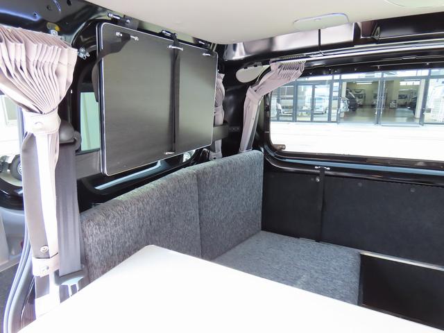 ＮＶ２００バネットバン 　キャンピングカー　リンエイ製　コンパクトバカンチェス　ＦＦヒーター　シングルサブバッテリー　２０００Ｗインバーター　電子レンジ　ＴＶ　ソーラーパネル　ＤＣ冷蔵庫　走行充電　外部充電　ドライブレコーダー（16枚目）