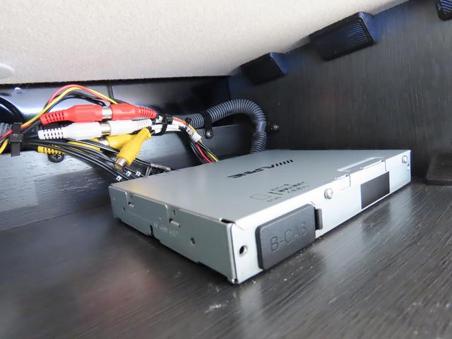 ＮＶ２００バネットバン 　キャンピングカー　リンエイ製　コンパクトバカンチェス　ＦＦヒーター　シングルサブバッテリー　２０００Ｗインバーター　電子レンジ　ＴＶ　ソーラーパネル　ＤＣ冷蔵庫　走行充電　外部充電　ドライブレコーダー（24枚目）