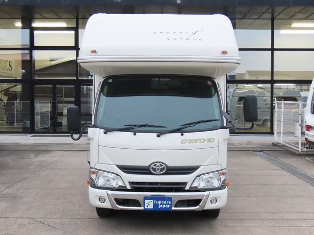 カムロード  キャンピングカー ナッツRV製 クレソンボヤージュX FFヒーター マックスファン 60LDC冷蔵庫 給排水ポリタンク シンク 走行充電 外部充電器 キーレス ACコンセント ツインサブバッテリー(2枚目)