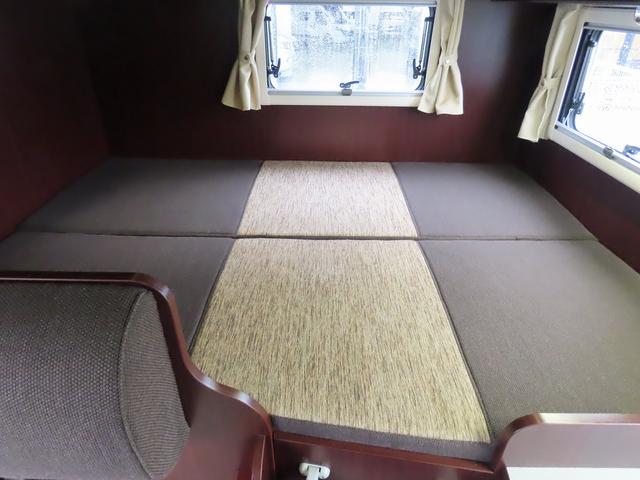 カムロード  キャンピングカー ナッツRV製 クレソンボヤージュX FFヒーター マックスファン 60LDC冷蔵庫 給排水ポリタンク シンク 走行充電 外部充電器 キーレス ACコンセント ツインサブバッテリー(21枚目)