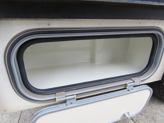 カムロード  キャンピングカー ナッツRV製 クレソンボヤージュX FFヒーター マックスファン 60LDC冷蔵庫 給排水ポリタンク シンク 走行充電 外部充電器 キーレス ACコンセント ツインサブバッテリー(66枚目)