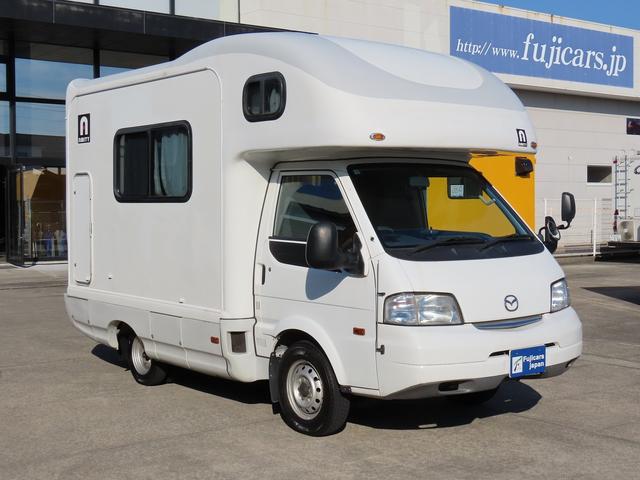 ボンゴトラック ＡｔｏＺ製　アミティ　キャンピングカー　シンク　電子レンジ　１８００Ｗインバータ　シングルサブバッテリー　走行充電　外部充電　給排水ポリタンク　ＤＣ冷蔵庫　マックスファン　アウターシャワー　ＡＣコンセント　エントランス網戸（3枚目）