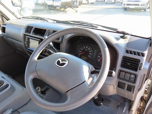 ボンゴトラック ＡｔｏＺ製　アミティ　キャンピングカー　シンク　電子レンジ　１８００Ｗインバータ　シングルサブバッテリー　走行充電　外部充電　給排水ポリタンク　ＤＣ冷蔵庫　マックスファン　アウターシャワー　ＡＣコンセント　エントランス網戸（50枚目）