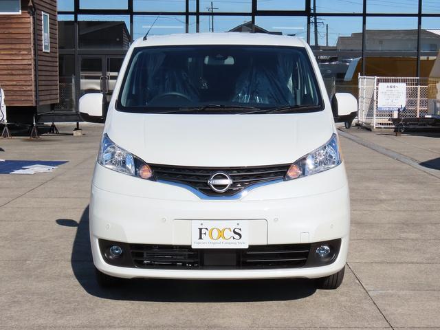 NV200バネットワゴン 新車 FOCS ルソ キャンピングカー 5ナンバー リチウム200Ah 急速走行充電器 急速外部充電器 12Vクーラー フリップダウンモニター レザーシート加工 スマートキー 外部電源 ACコンセント テーブル USB(2枚目)