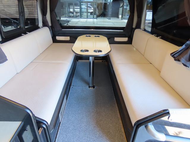 ハイエースワゴン FOCS DSプレミアム キャンピングカー 後席モニター リアヒーター リアクーラー 冷蔵庫 1500Wインバータ 社外ソナー 社外クルコン 18インチAW シングルサブバッテリー シンク ACコンセント 新品タイヤ 外部電源(10枚目)