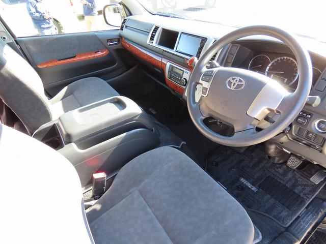 ハイエースワゴン FOCS DSプレミアム キャンピングカー 後席モニター リアヒーター リアクーラー 冷蔵庫 1500Wインバータ 社外ソナー 社外クルコン 18インチAW シングルサブバッテリー シンク ACコンセント 新品タイヤ 外部電源(46枚目)