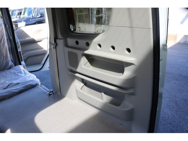 エブリイワゴン ＰＺターボスペシャル　ハイルーフ　届出済未使用車　純正ディスプレイオーディオ　Ｂｌｕｅｔｏｏｔｈ　バックカメラ　両側電動スライドドア　オートステップ　シートヒーター　スズキせーフティーサポート（33枚目）